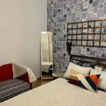 Apartment Twelve